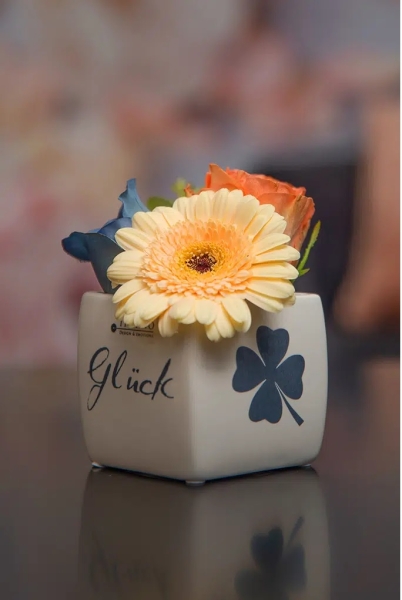 Blumentopf Sesina Glück weiss - creme 11 cm Tiziano