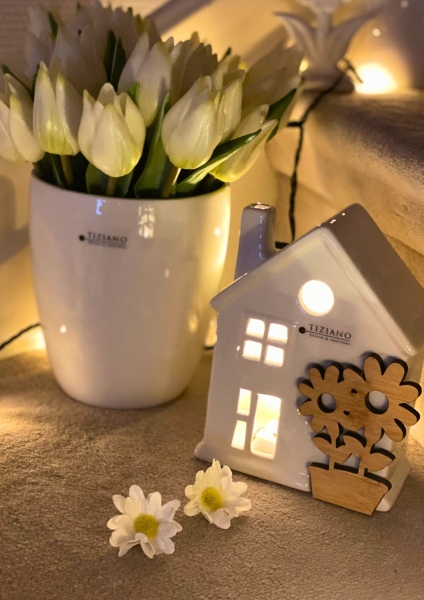 Tiziano Lichthaus Marcelli LED mit Holzblume
