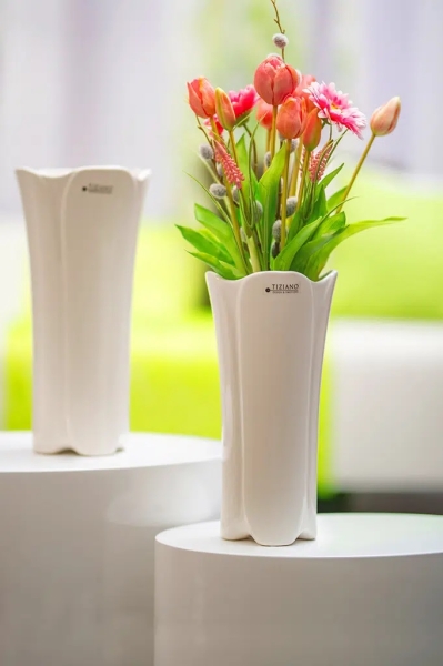Tiziano Blumen Vase Desio creme weiß 32 cm -